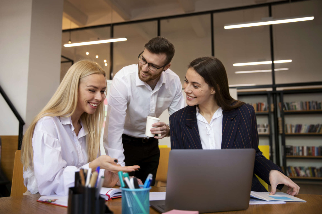 close-up-on-young-business-perso.jpg